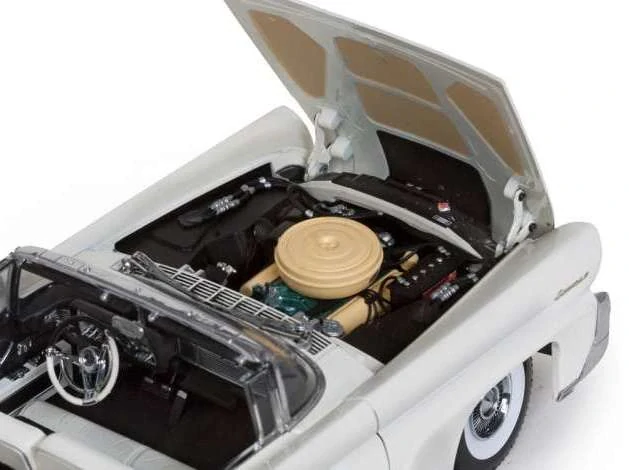 Lincoln Continental MKIII *John F. Kennedy in Oregon 1960 white 1:18 Sun Star