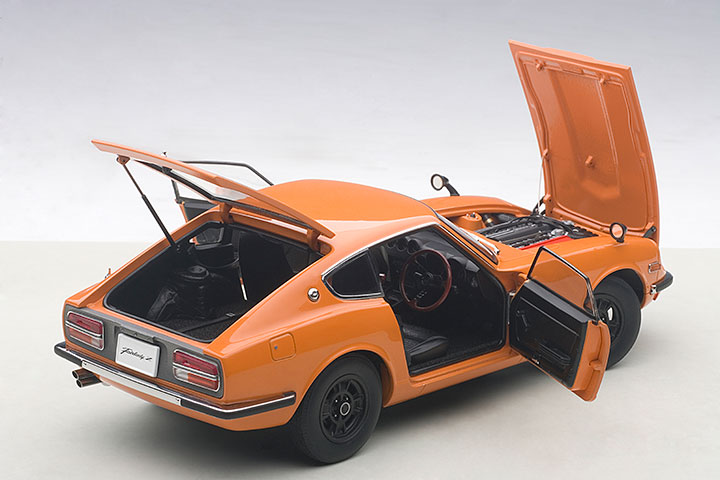 Nissan Fairlady Z432 1969 orange 1:18 AUTOart