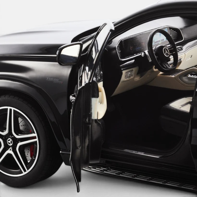 Mercedes-AMG GLE 53 Coupé obsidian black 1:18 NZG