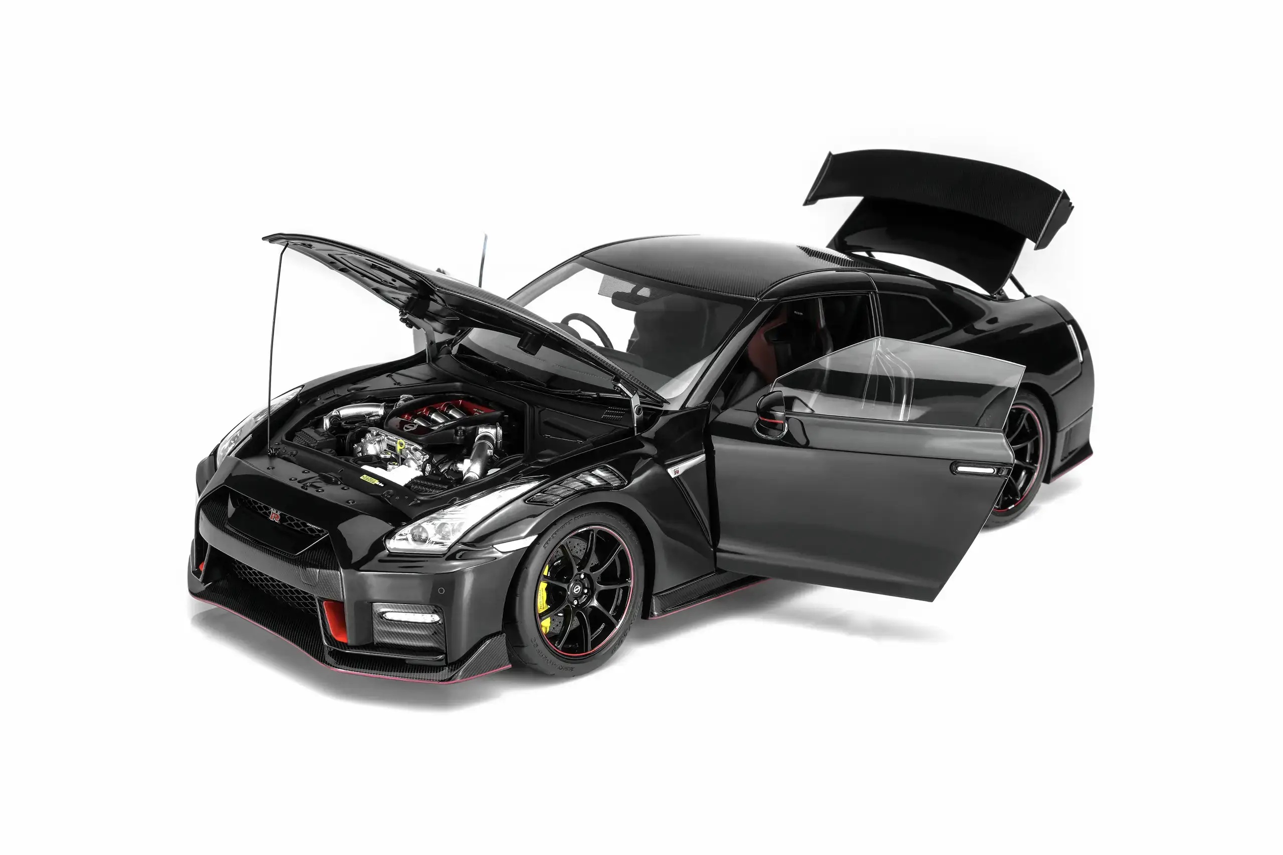 Nissan GT-R Nismo R35 Special Edition 2022 Meteor Flake Black Pearl 1:18 Motorhelix