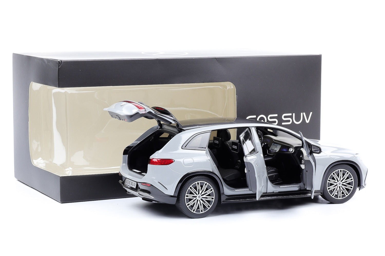 Mercedes-Benz EQS SUV AMG Line X296 alpine grey 1:18 NZG