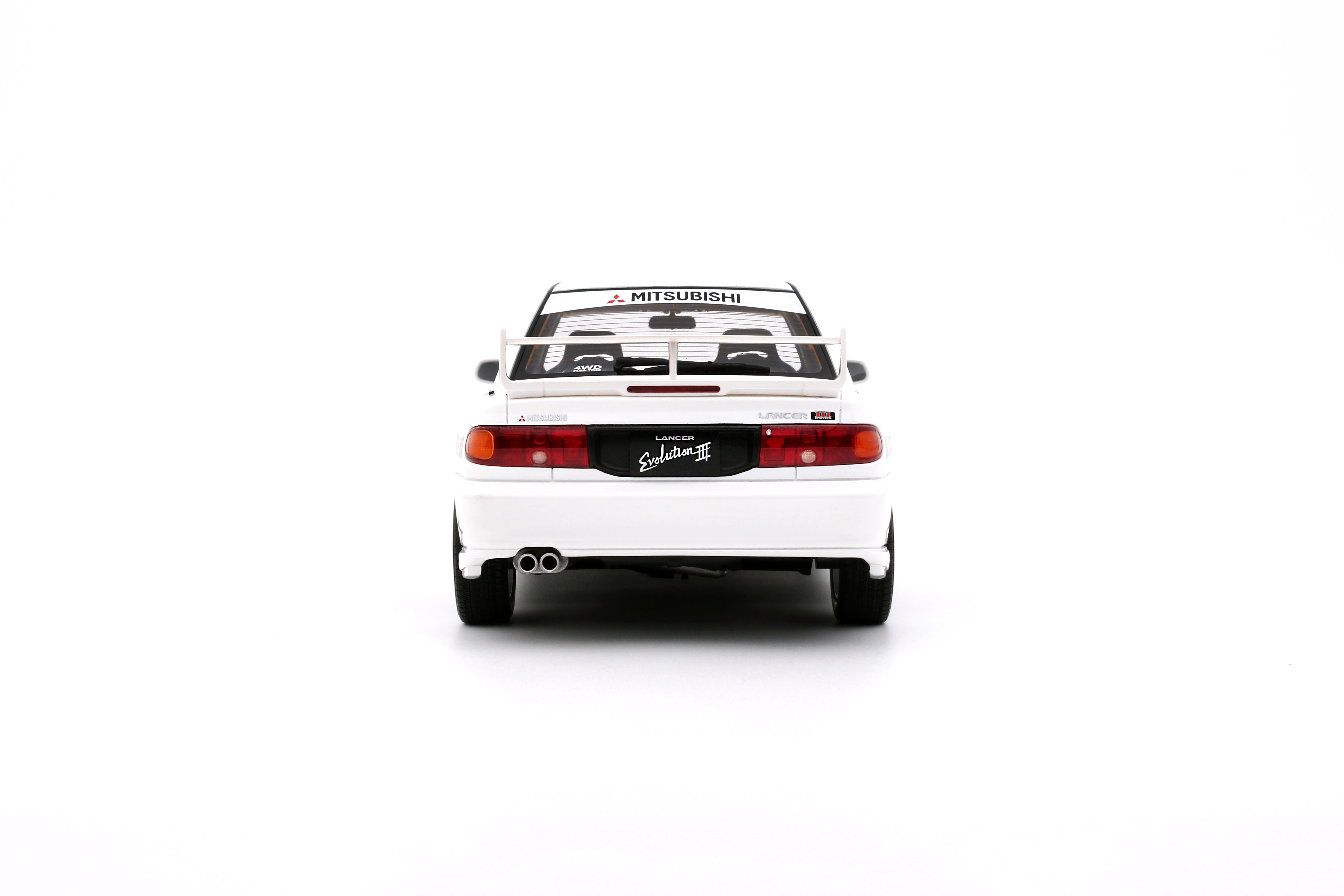 Mitsubishi Lancer Evolution III 1995 scotia white W83 1:18 OttOmobile