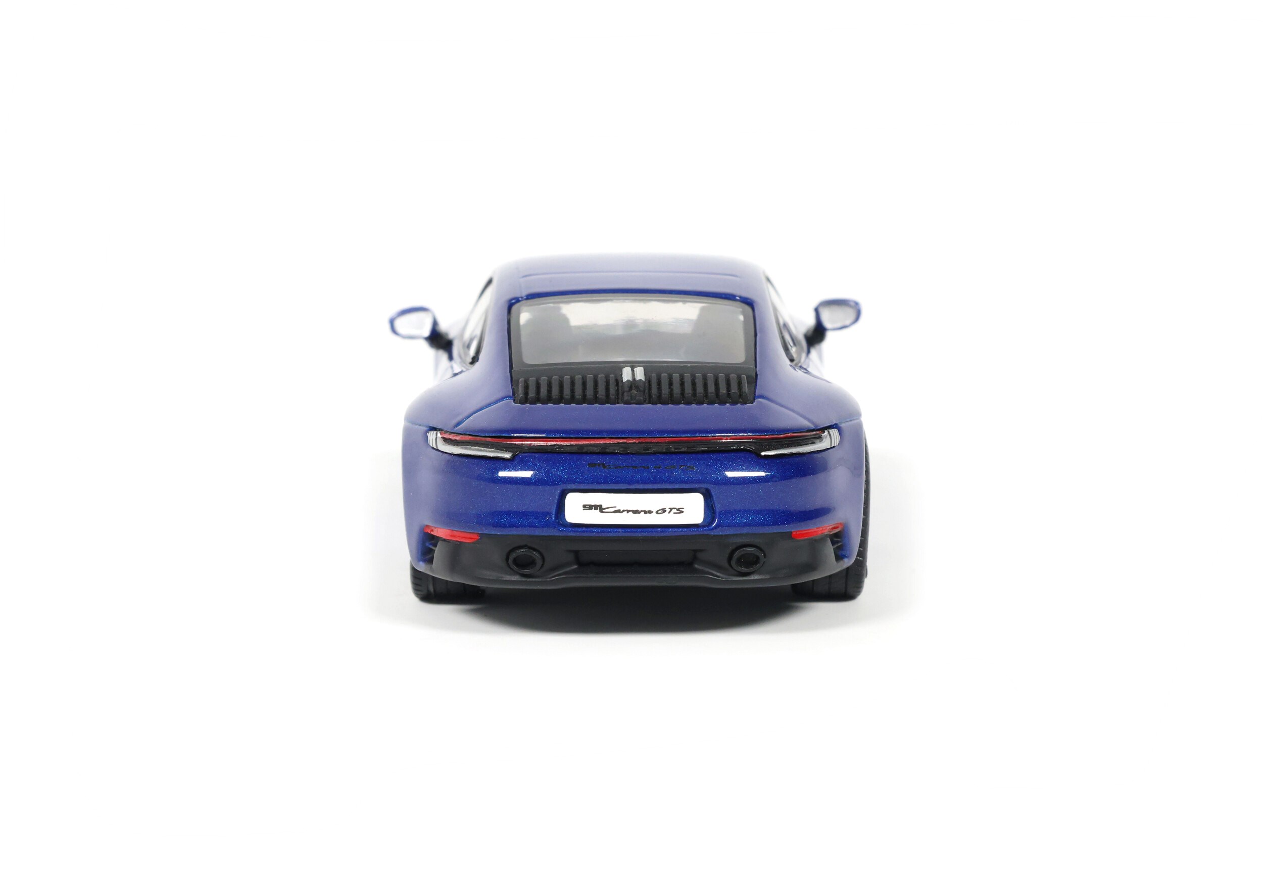 Porsche Carrera 4 GTS 992 blue 1:43 Solido