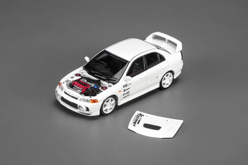 Mitsubishi Lancer GSR Evolution IV Turbo 1999 Kansai Livery white 1:64 Motorhelix 