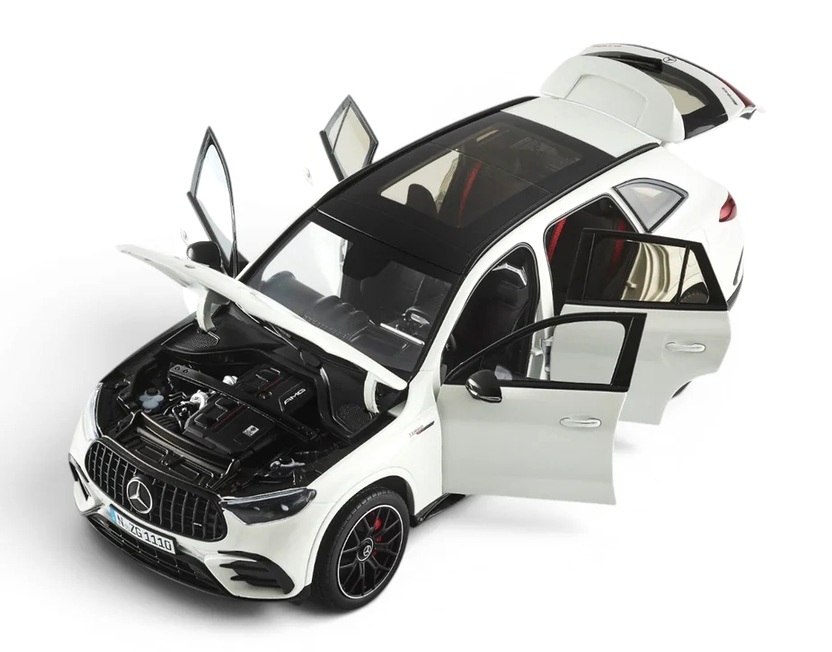 Mercedes-AMG GLC 63 opalith white 1:18 NZG