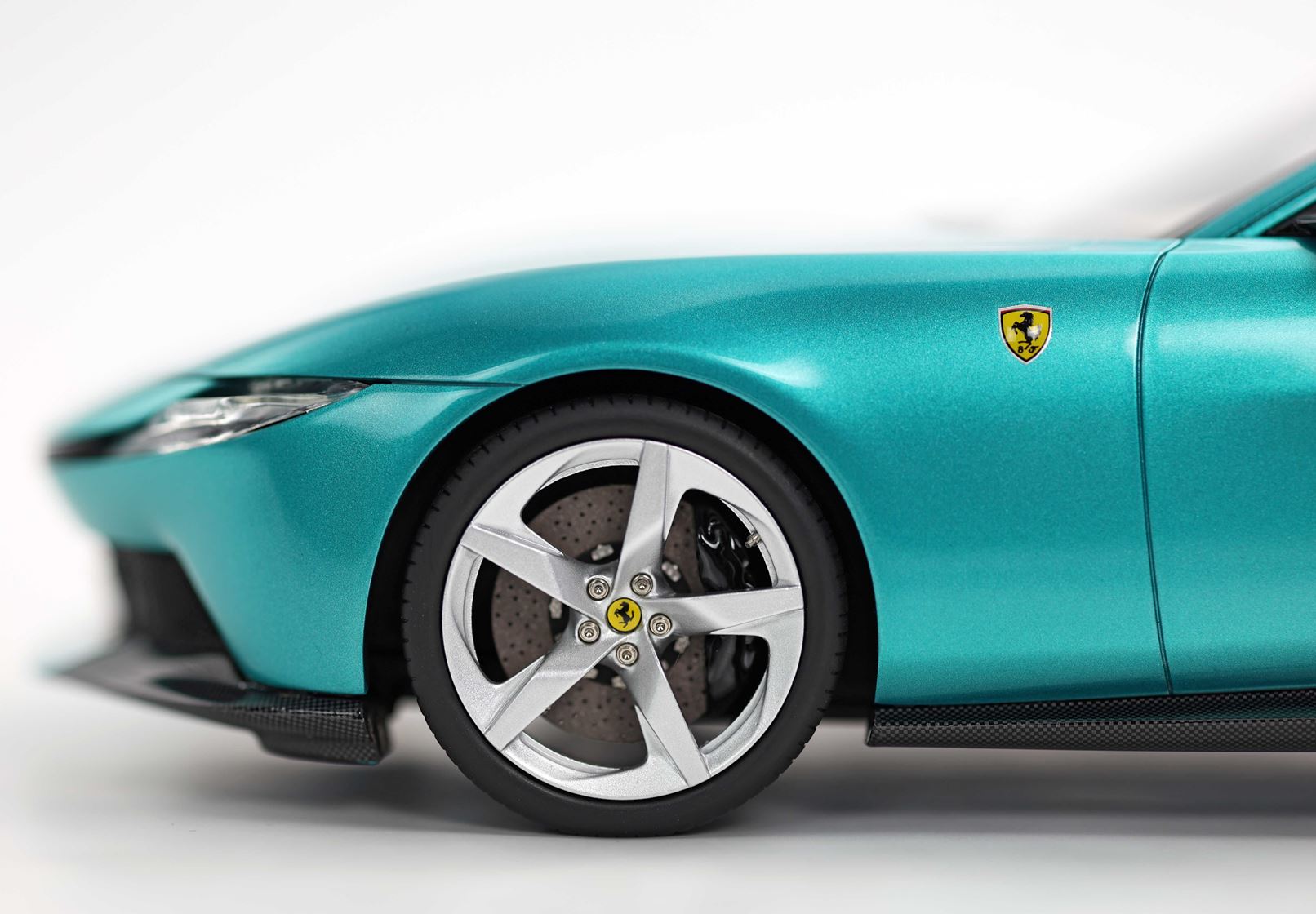 Ferrari Amalfi Verde Costiera 1:18 B.B.R. 