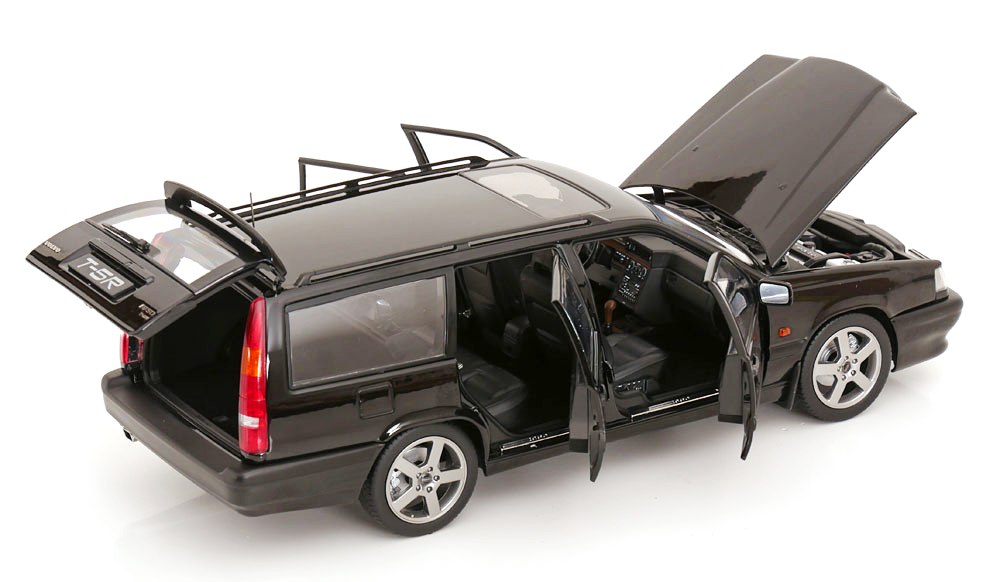 Volvo 850 T-5R Kombi 1994 black 1:18 Norev