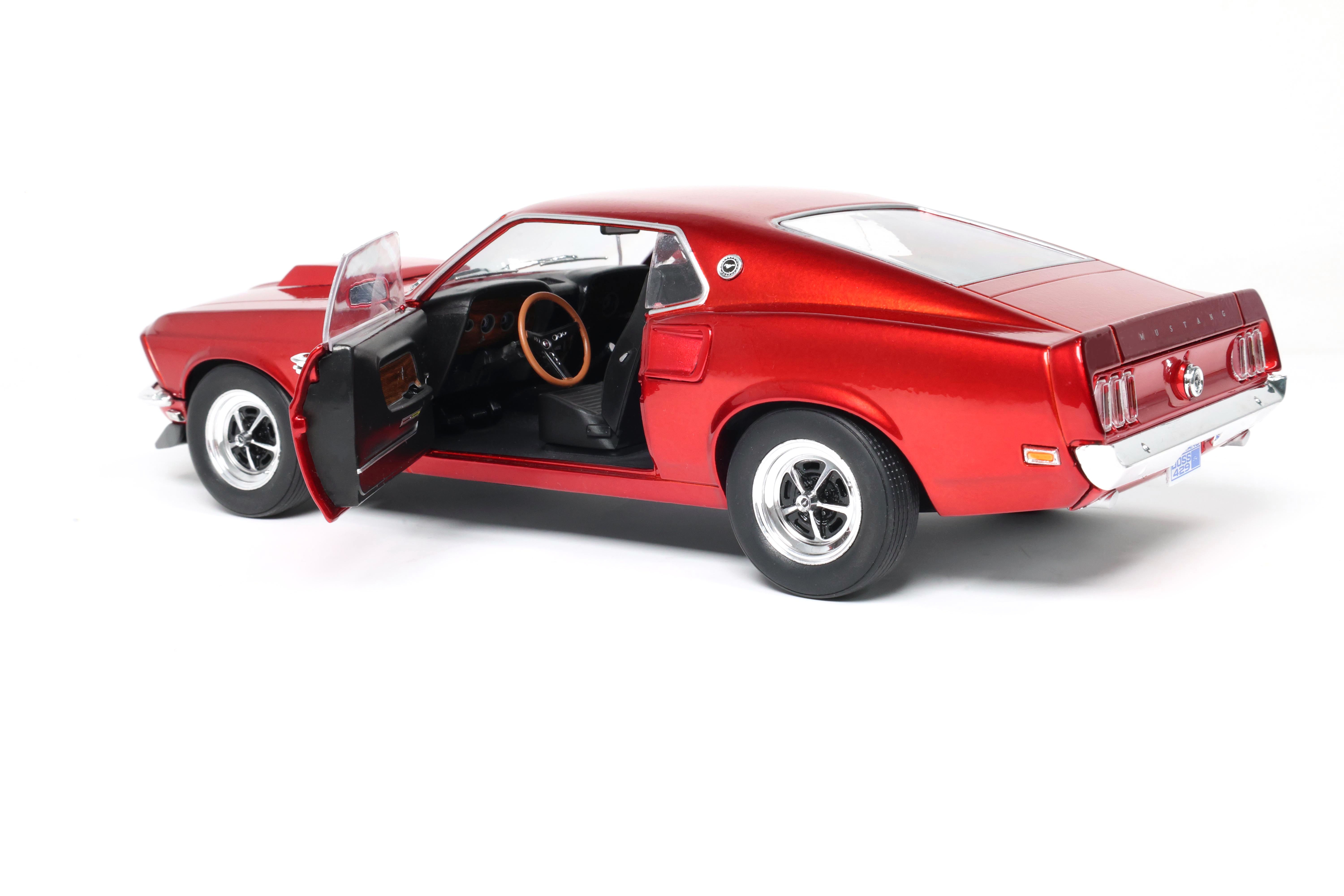 Ford Mustang Boss 429 1969 red metallic 1:18 Solido