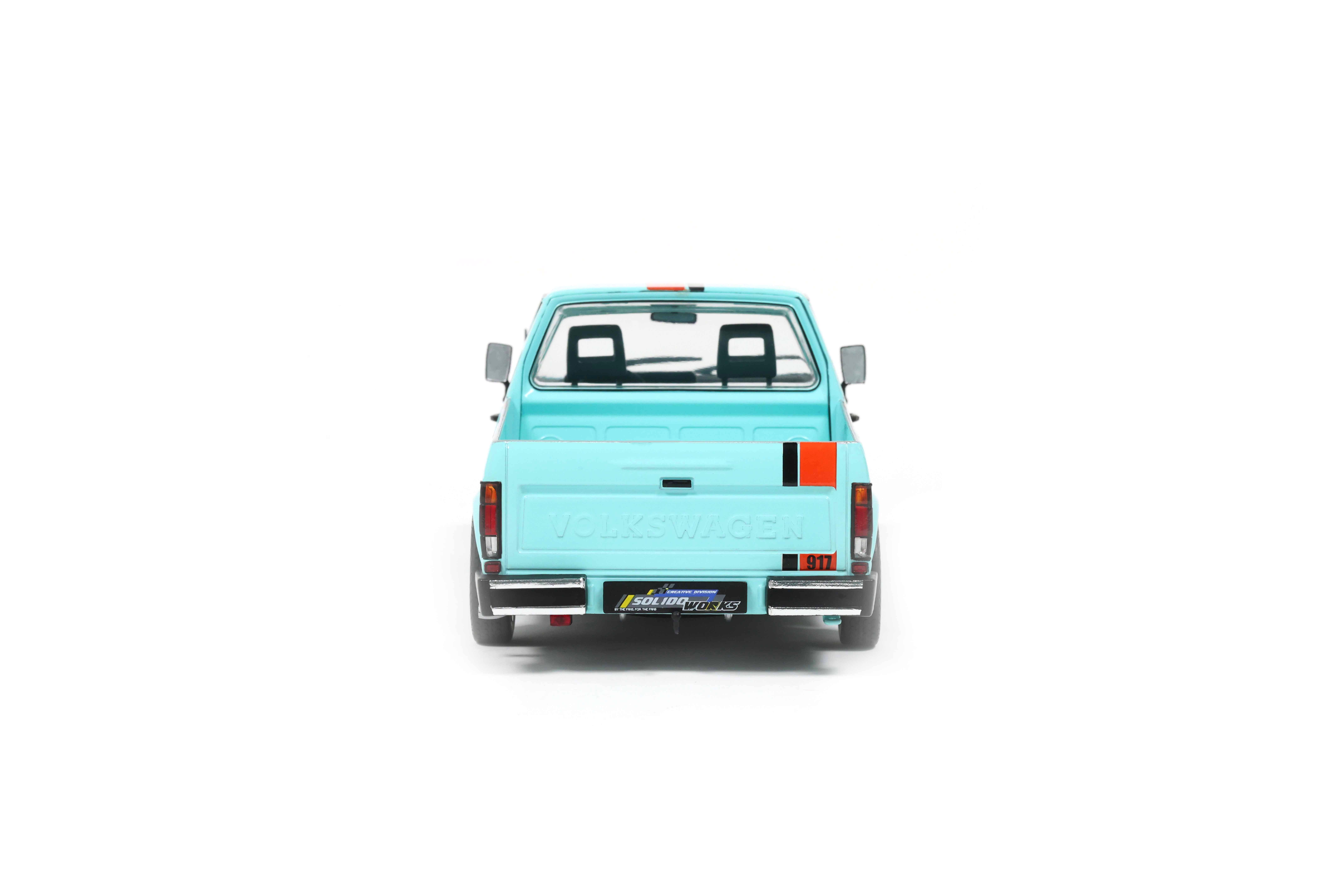 Volkswagen Caddy MK.1 1982 Oil Service 1982 blue 1:18 Solido