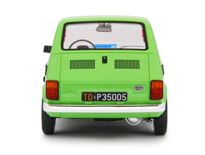 Fiat 126 Base 1976 green 1:18 Laudoracing Model