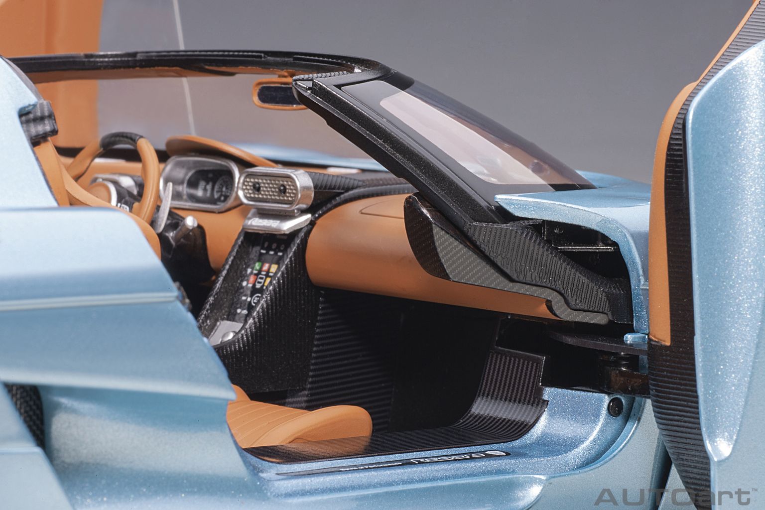 Koenigsegg Regera 2016 horizon blue 1:18 AUTOart