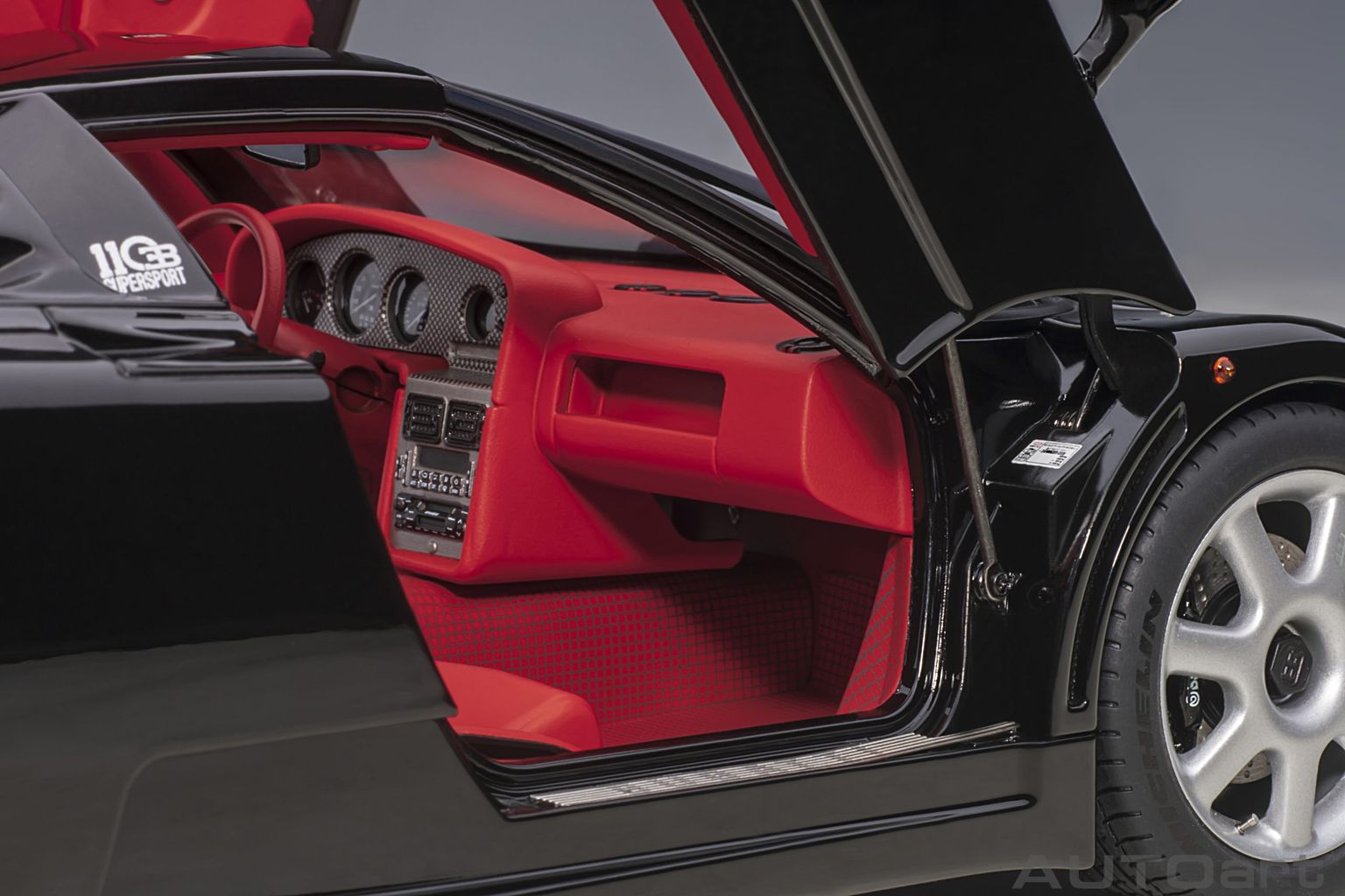 Bugatti EB110 SS 1992 black 1:18 AUTOart
