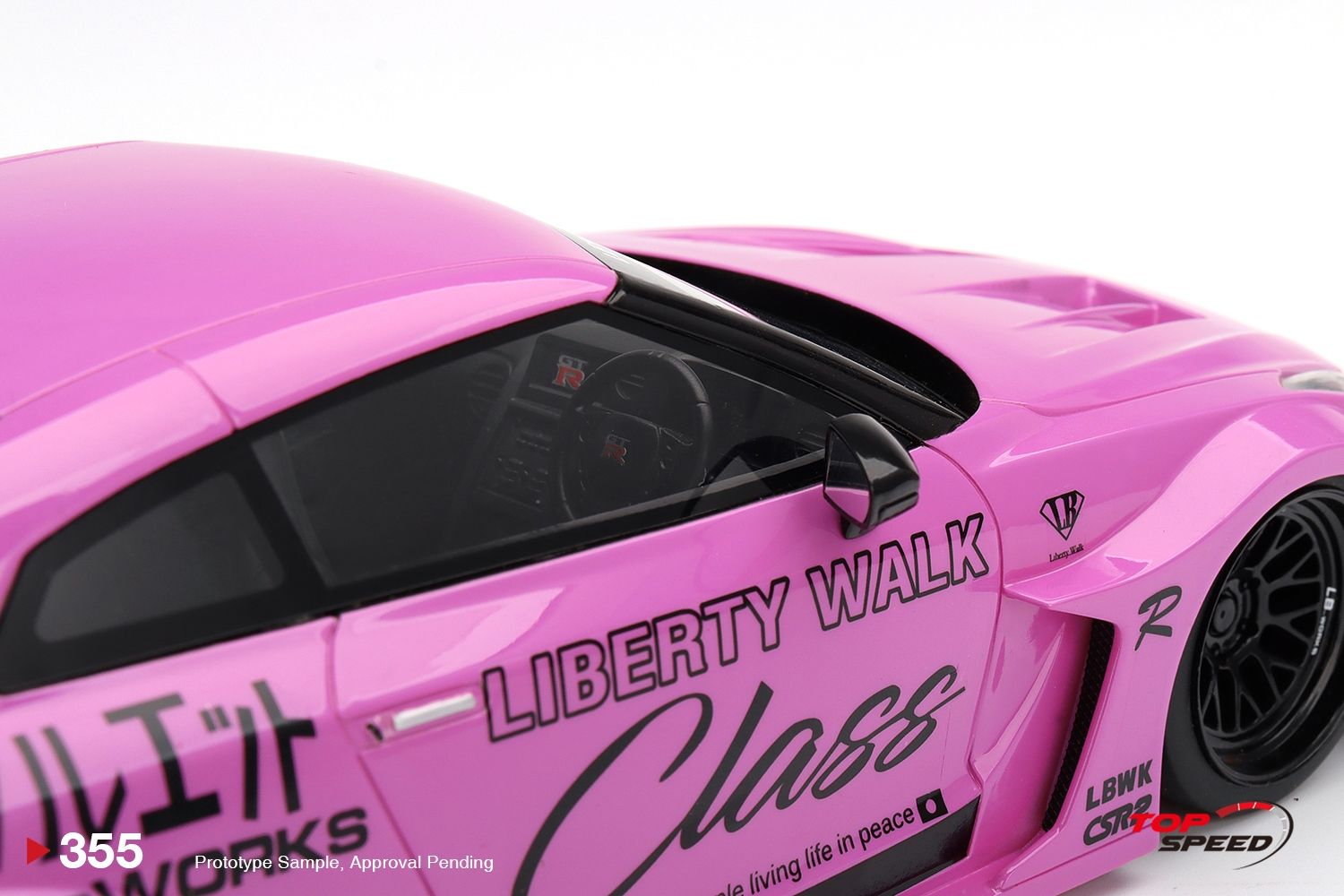 LB-Silhouette Works GT Nissan 35GT-RR Ver.1 *Class* 1:18 TopSpeed Models