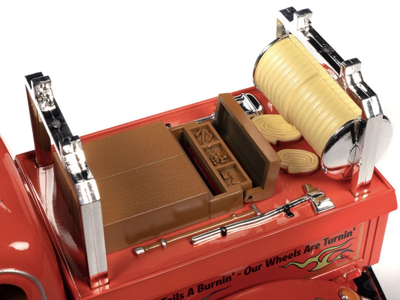 Rat Fink Fire Truck with Resin Figure 1:18 Auto World