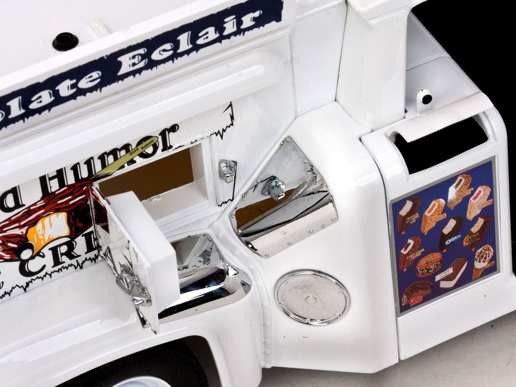 Ford F-100 1965 Good Humor Ice Cream Truck 1:18 Sun Star