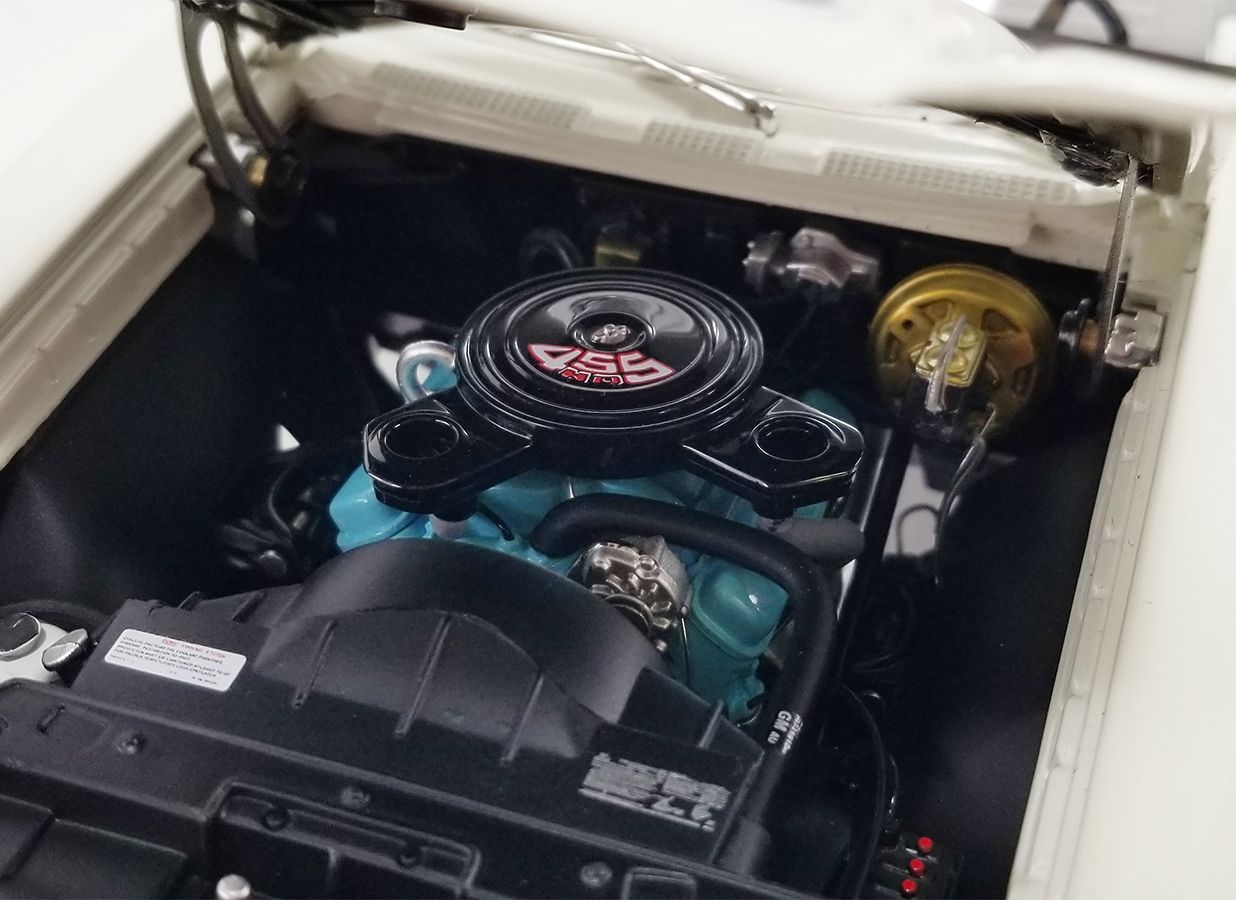 Pontiac GTO Convertible 1971 white 1:18 Acme Diecast