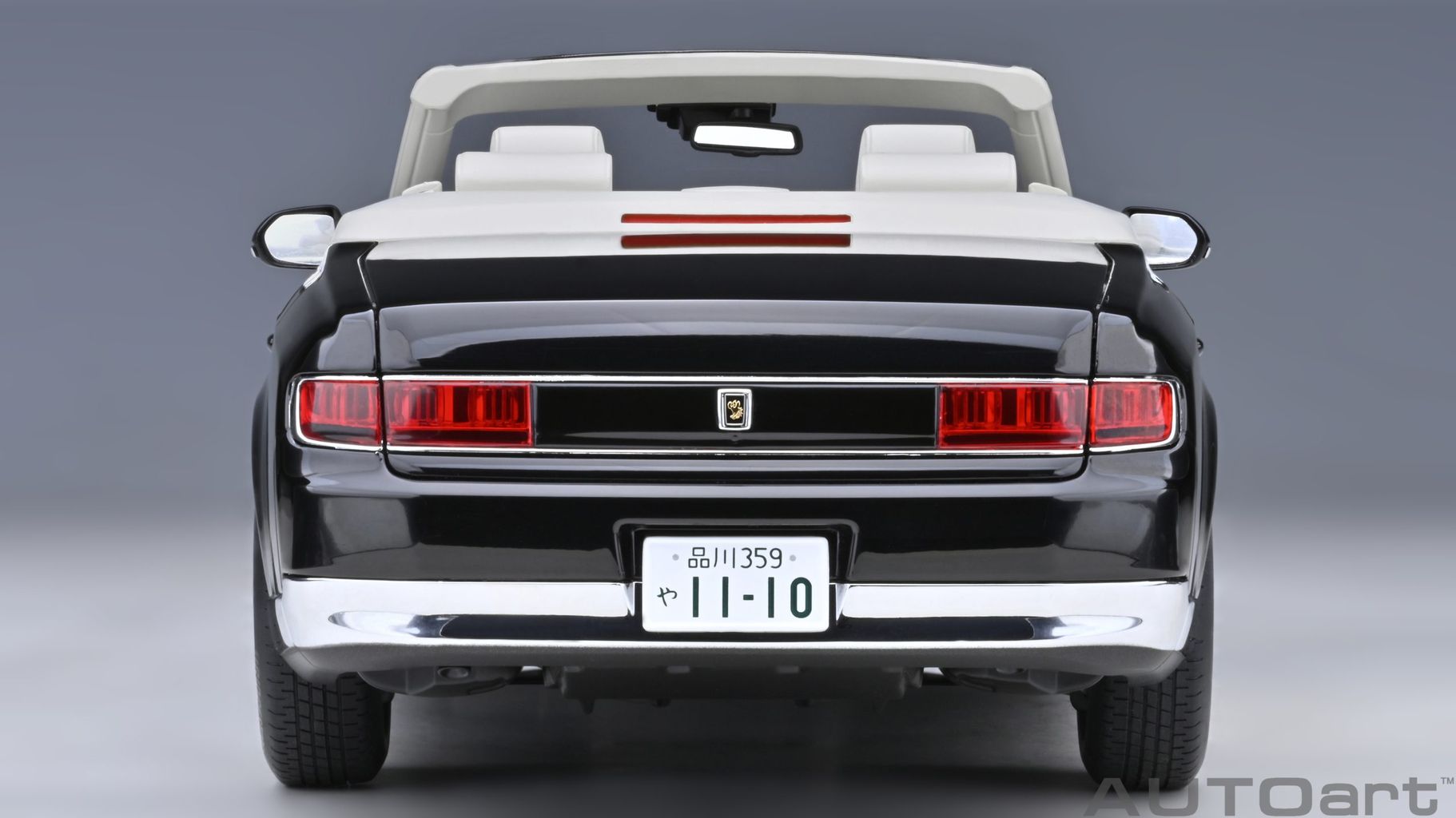 Toyota Century Convertible black 1:18 AUTOart