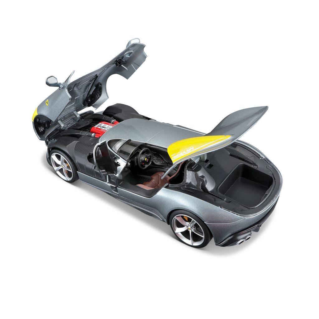 Ferrari Monza SP1 grey 1:18 Bburago
