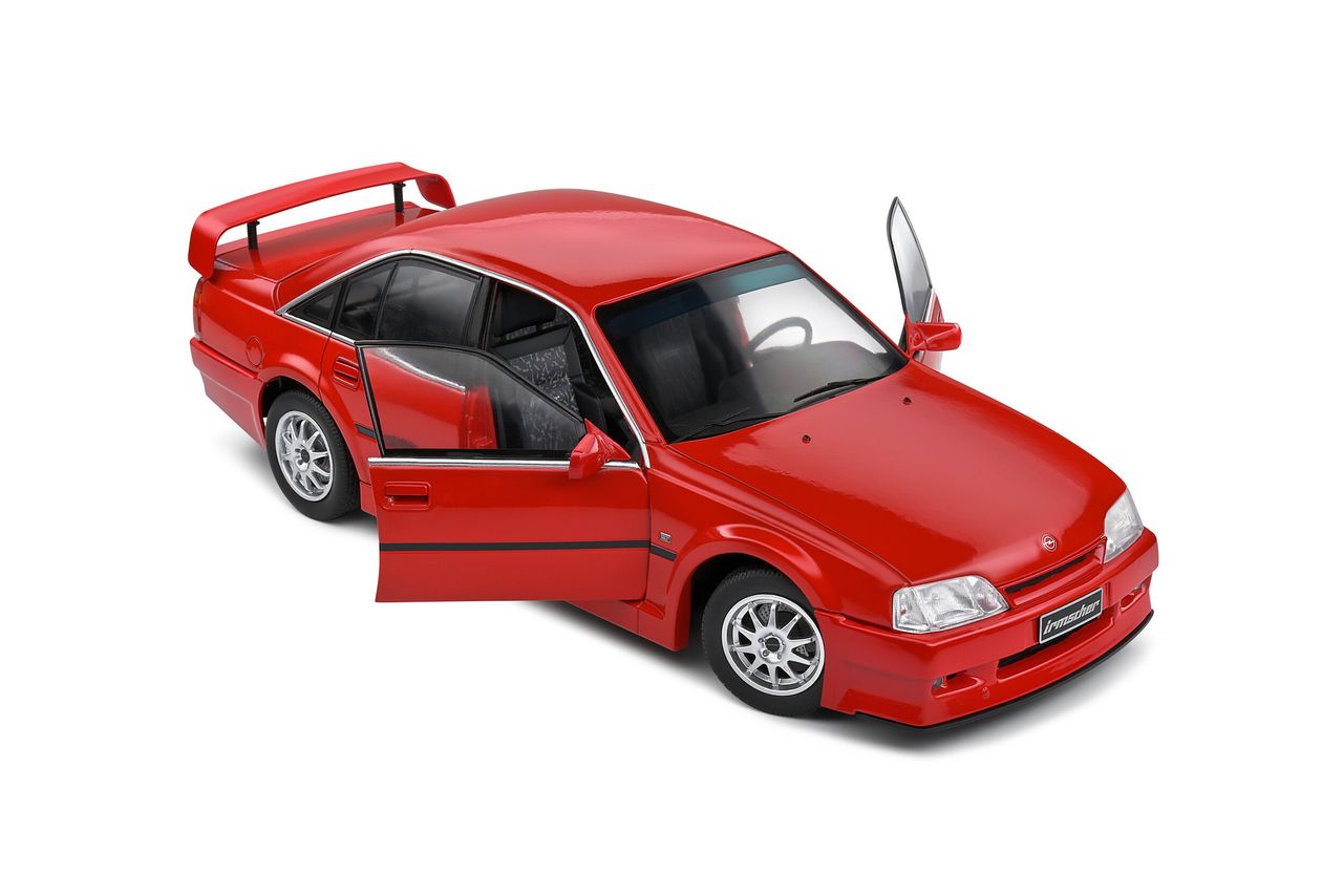 Opel Omega 3.0 24V 1990 1:18 Solido