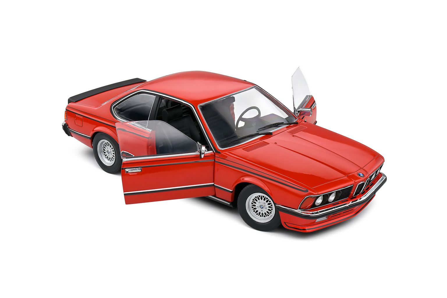 BMW 635 CSi E24 Coupe 1984 1:18 Solido