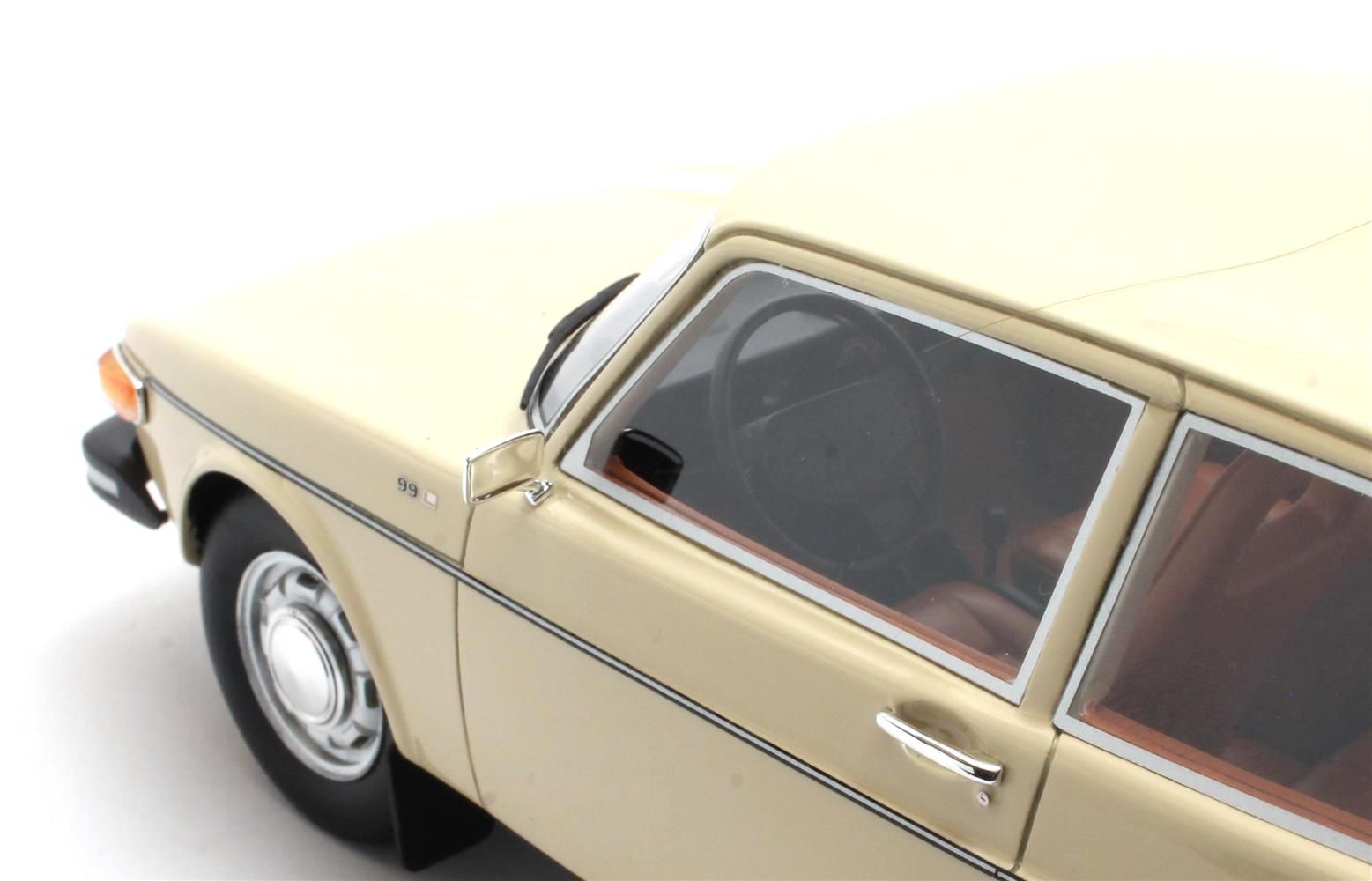 Saab 99 Combi 1975 orchid white 1:18 Cult Scale Models