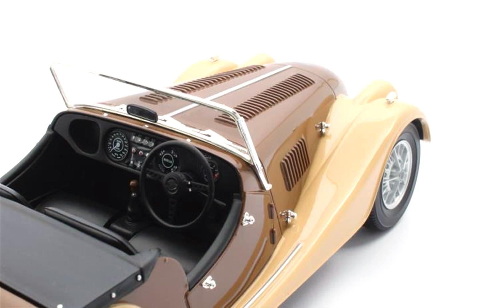 Morgan Plus 8 Eight Spider Open 1970 brown/beige 1:18 Cult Scale Models