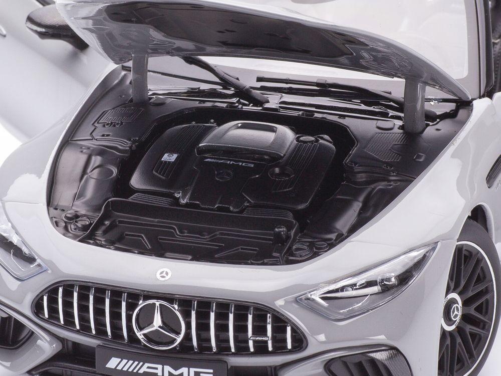 Mercedes-AMG SL 63 4Matic+ 2021 alpine grey 1:18 iScale