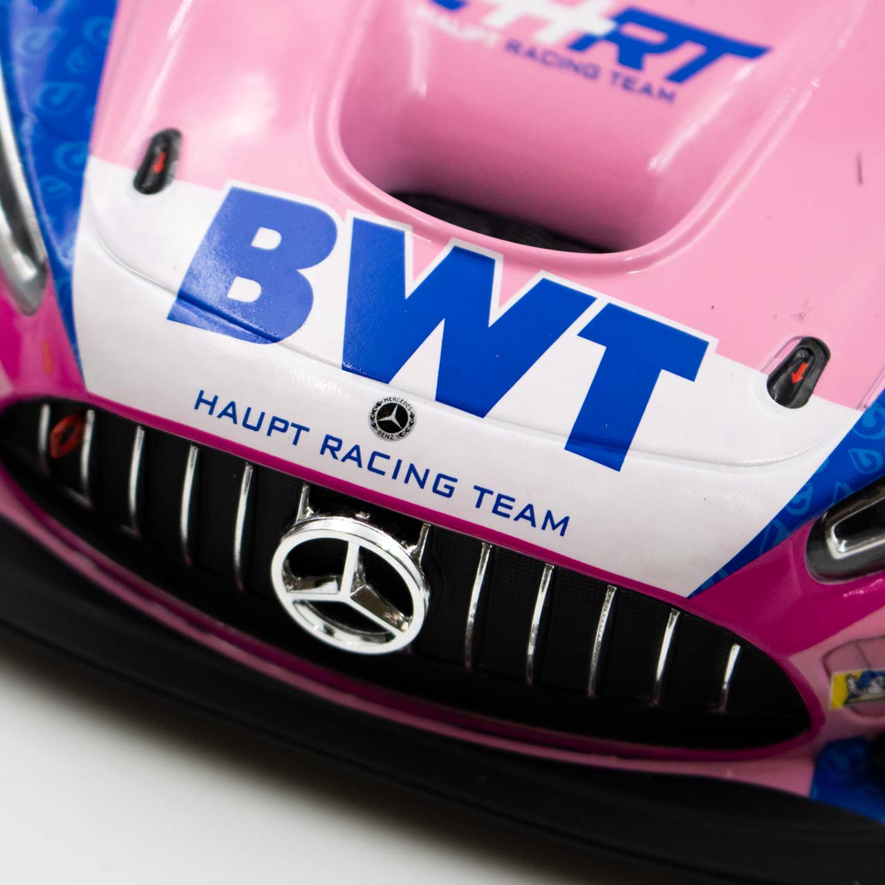 Mercedes-AMG GT3 EVO Maximilian Götz #4 HRT DTM CHampion 2021 1:18 Ixo Models