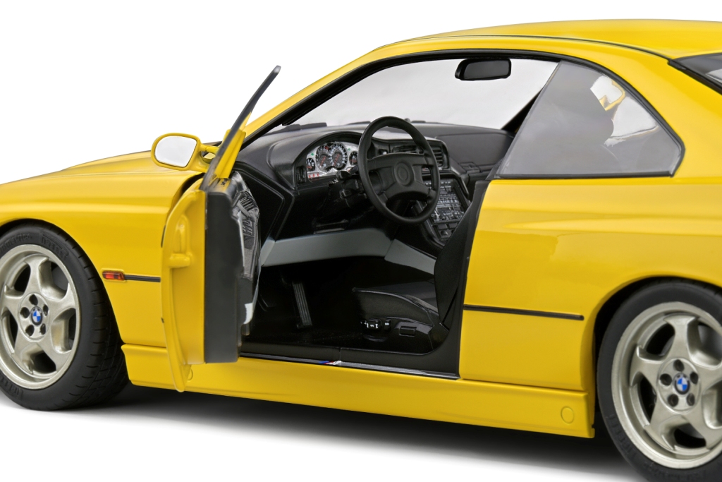 BMW 850 E31 SCI 1990 yellow 1:18 Solido