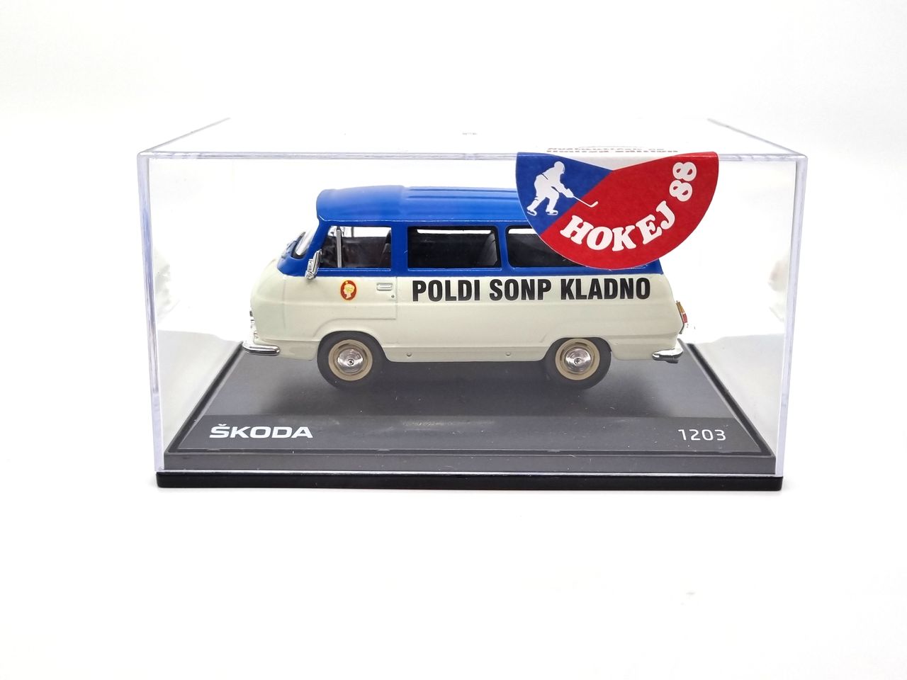 Škoda 1203 Poldi SONP Kladno limitovaná edice "Hokej 88" 1:43 Svět autíček