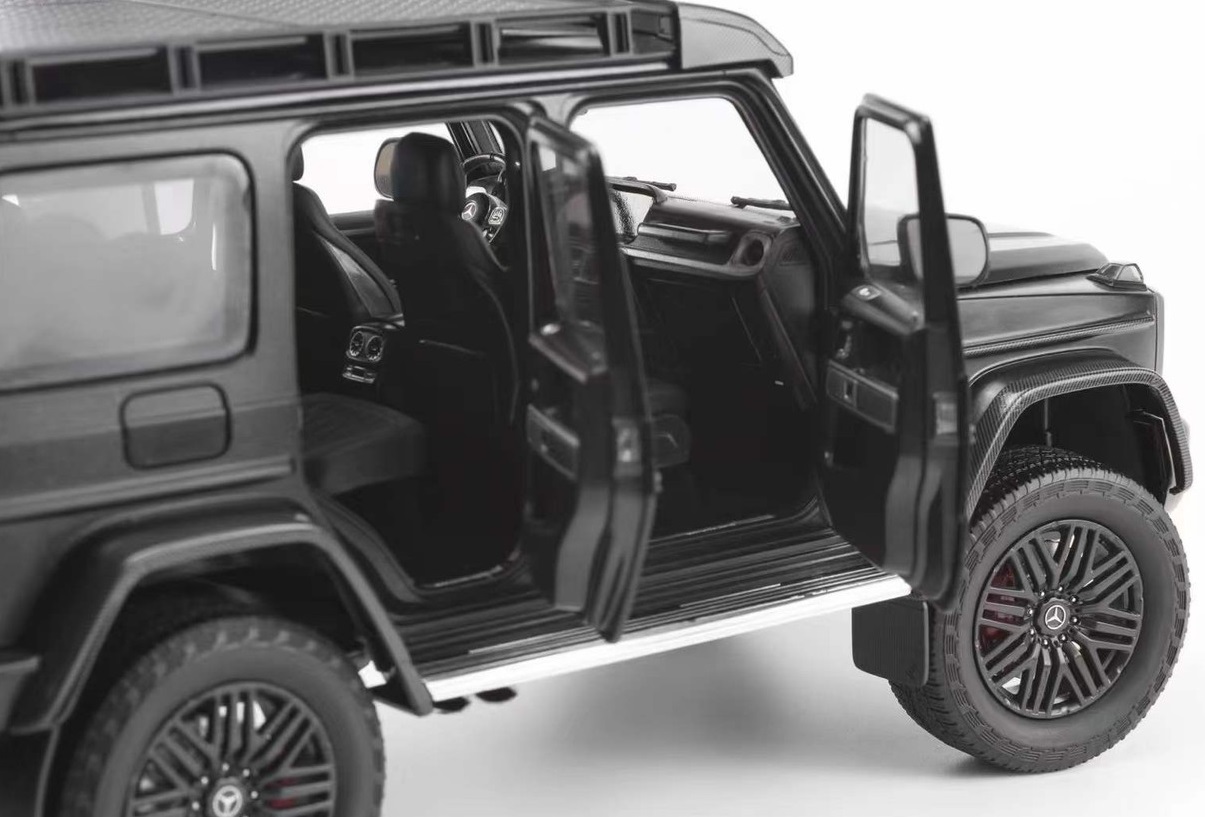 Mercedes-AMG  G 63 4x4² Offroad night black 1:18 NZG