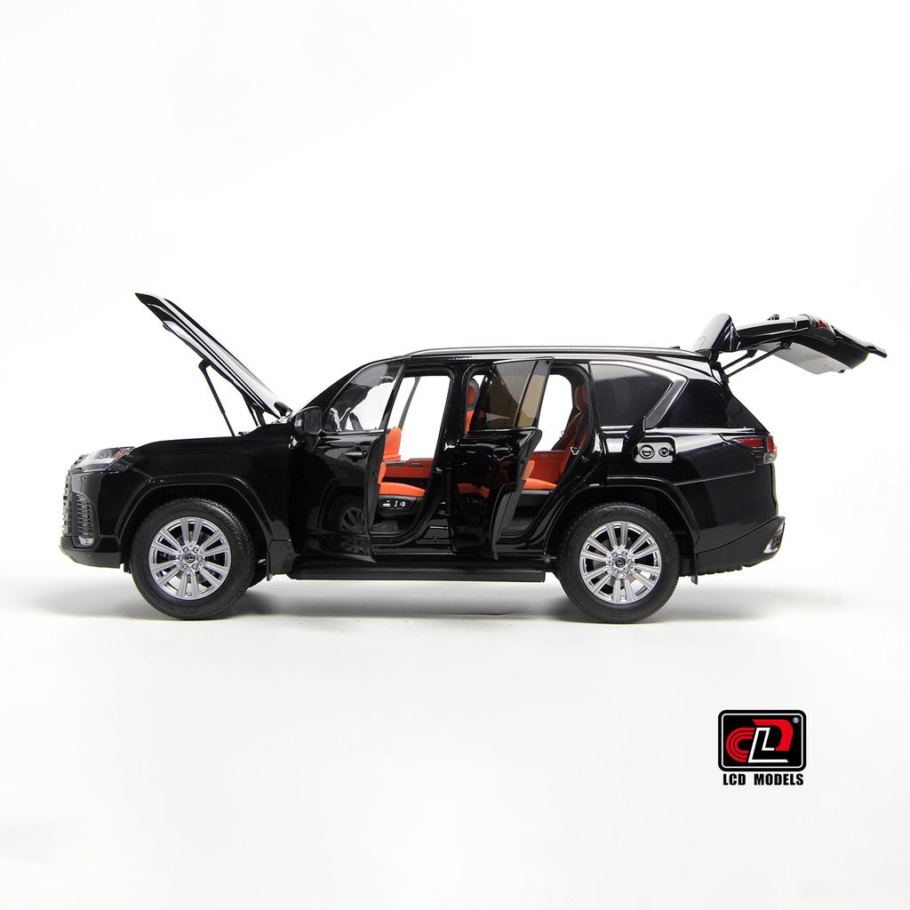 Lexus LX600 2024 black 1:18 LCD Model