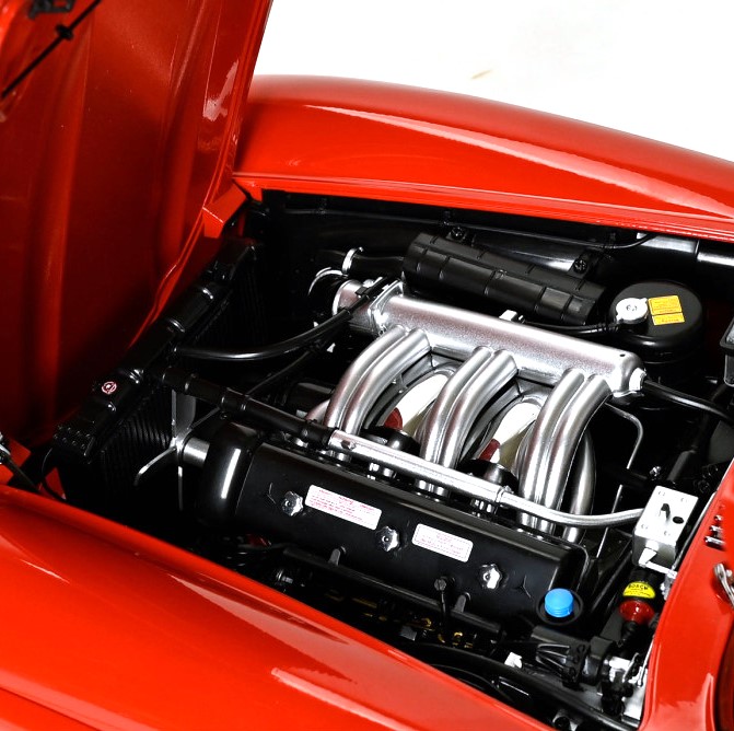 Mercedes 300 SL Gullwing red 1:8 Ixo Models 