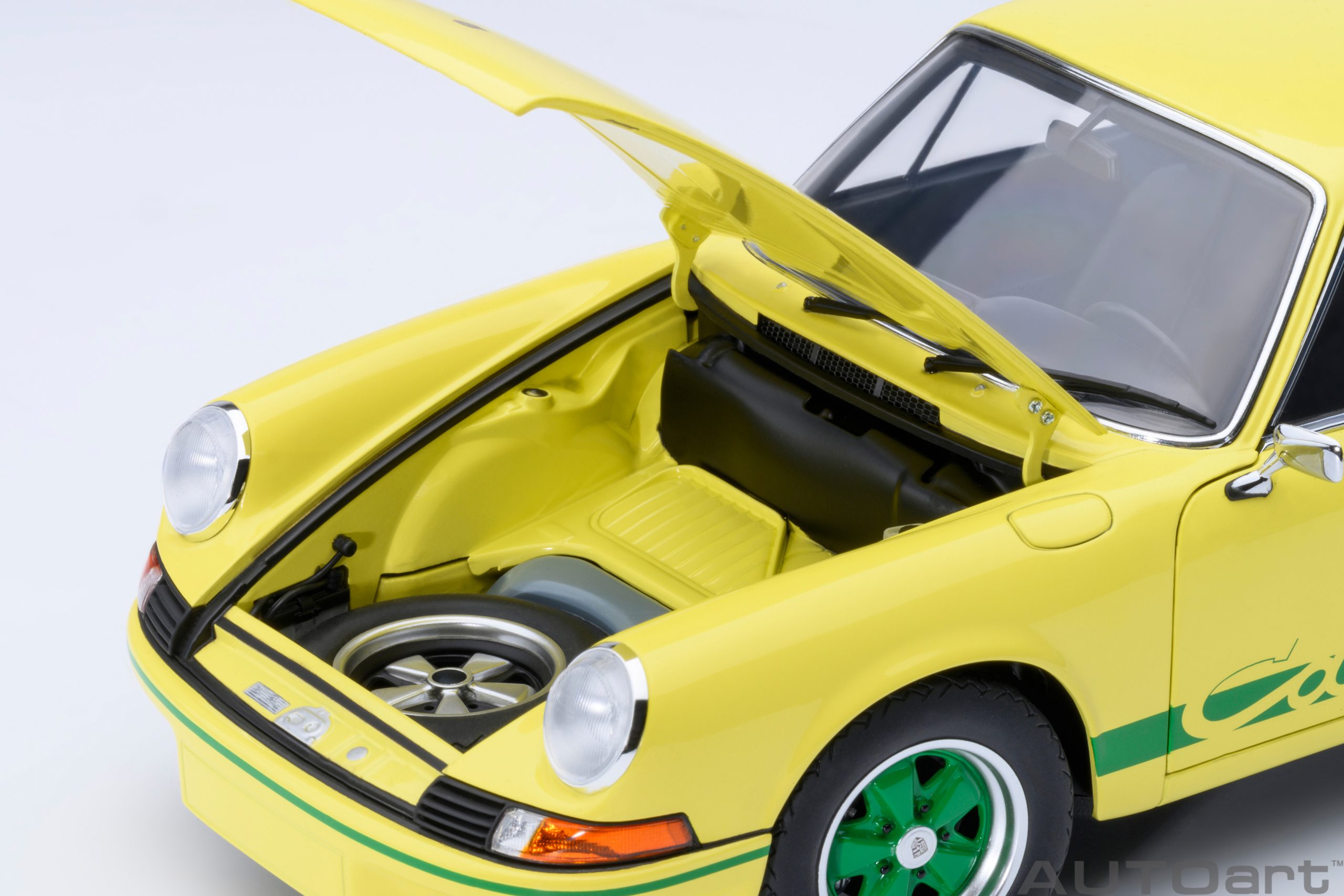 Porsche 911 Carrera 2.7 RS Light Yellow/green stripes 1:18 AUTOart