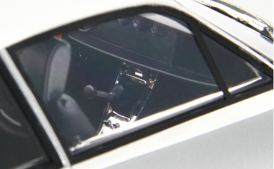 Alfa Romeo Giulia Coupé 1600 GT Junior Zagato 1972 grey metallic 1:18 Laudoracing Model