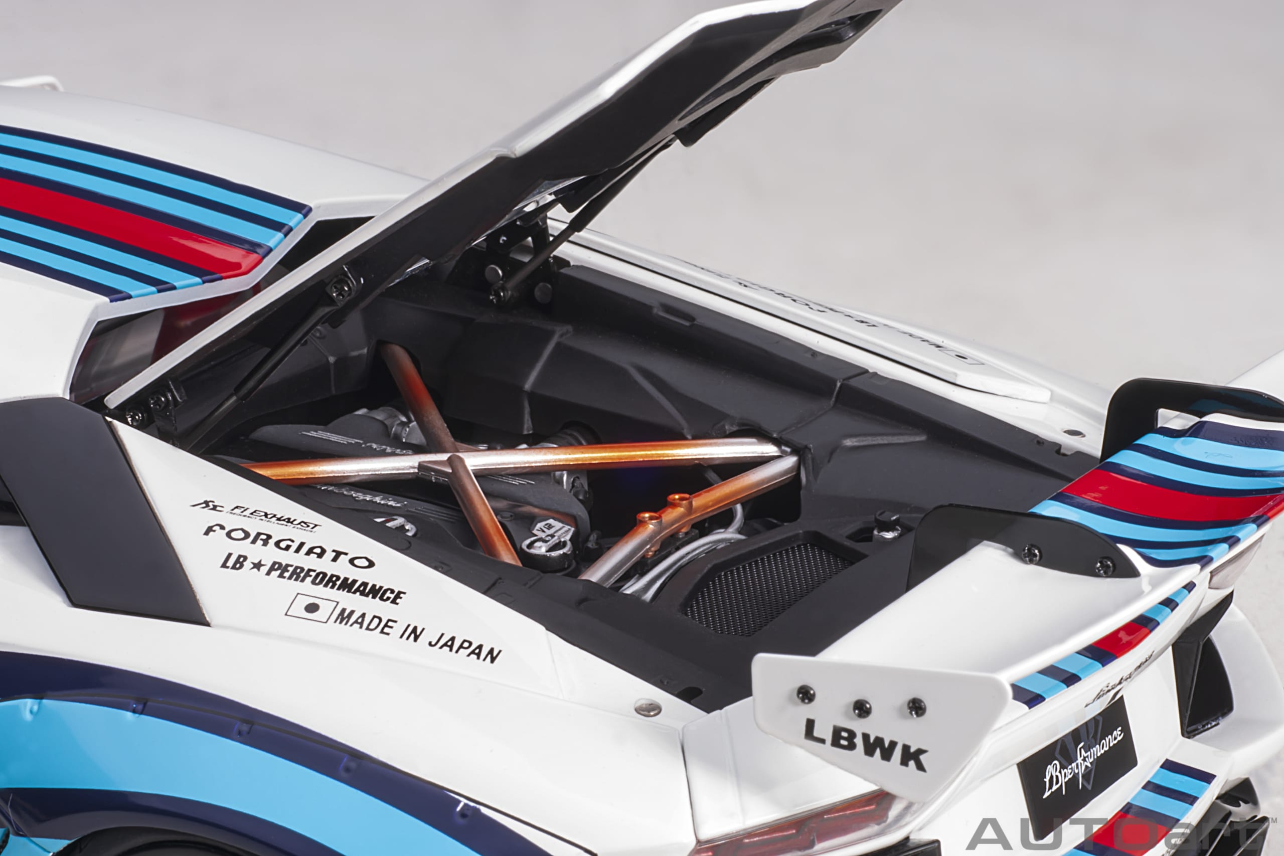 LB-Works Lamborghini Aventador Limited Edition Martini Livery 1:18 AUTOart