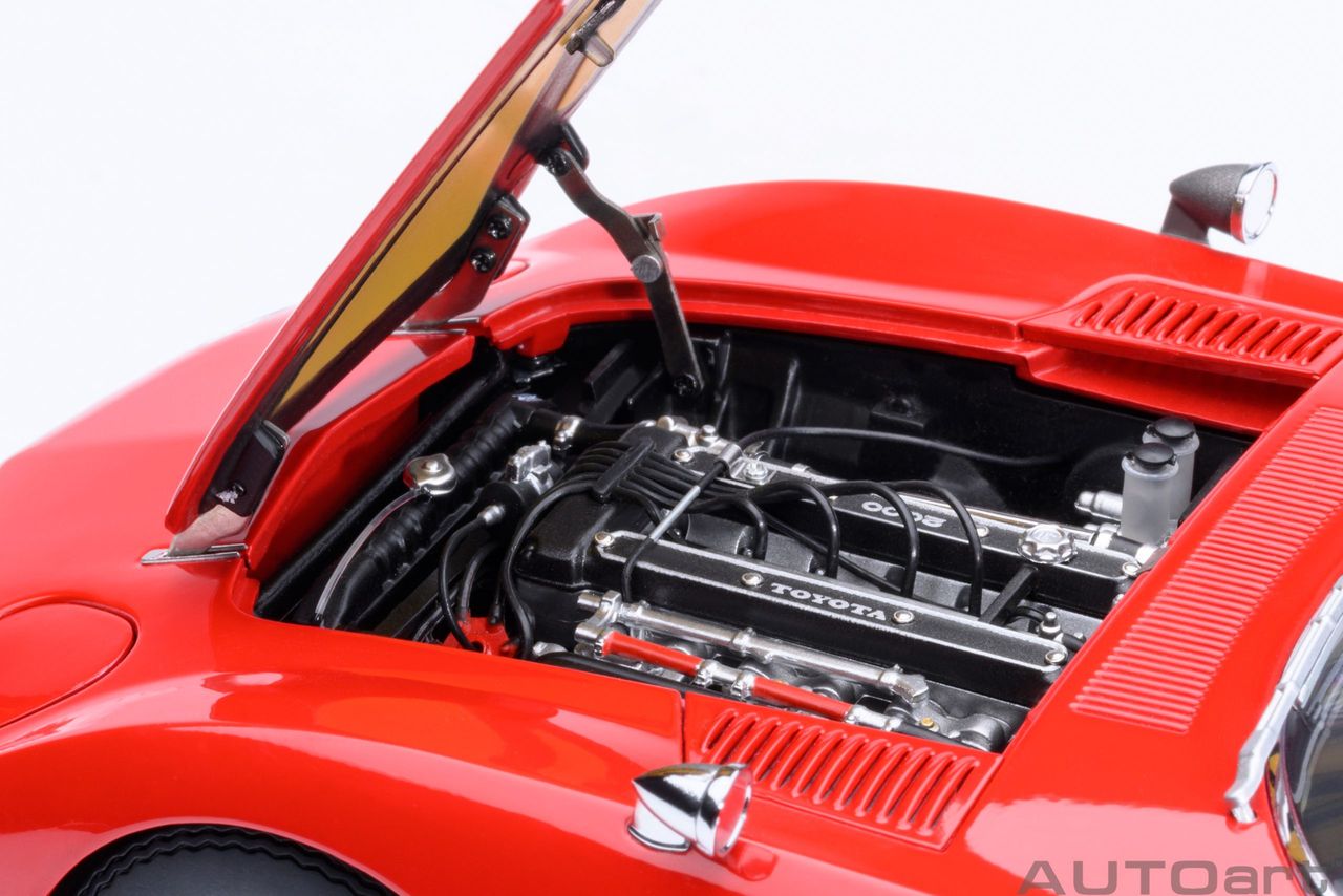 Toyota 2000GT 1967 red 1:18 AUTOart