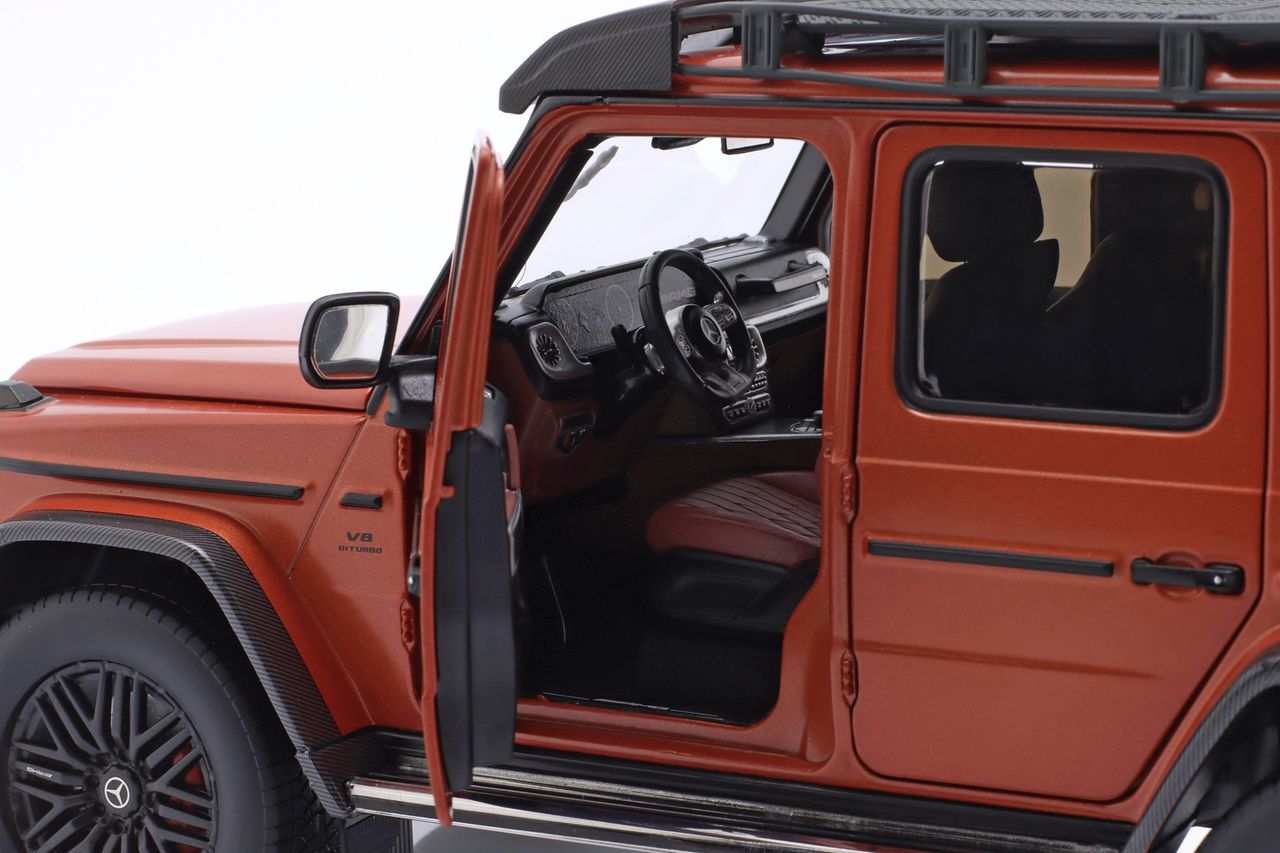 Mercedes-Benz G-Class G63 AMG V8 Biturbo 4x4 2022 copper metallic 1:18 iScale