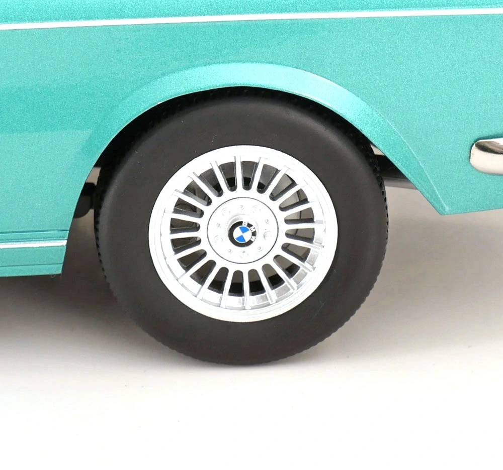 BMW 3.0 CSi E9 Coupe 1971 - Alpina Rims - turquoise metallic 1:12 KK Scale