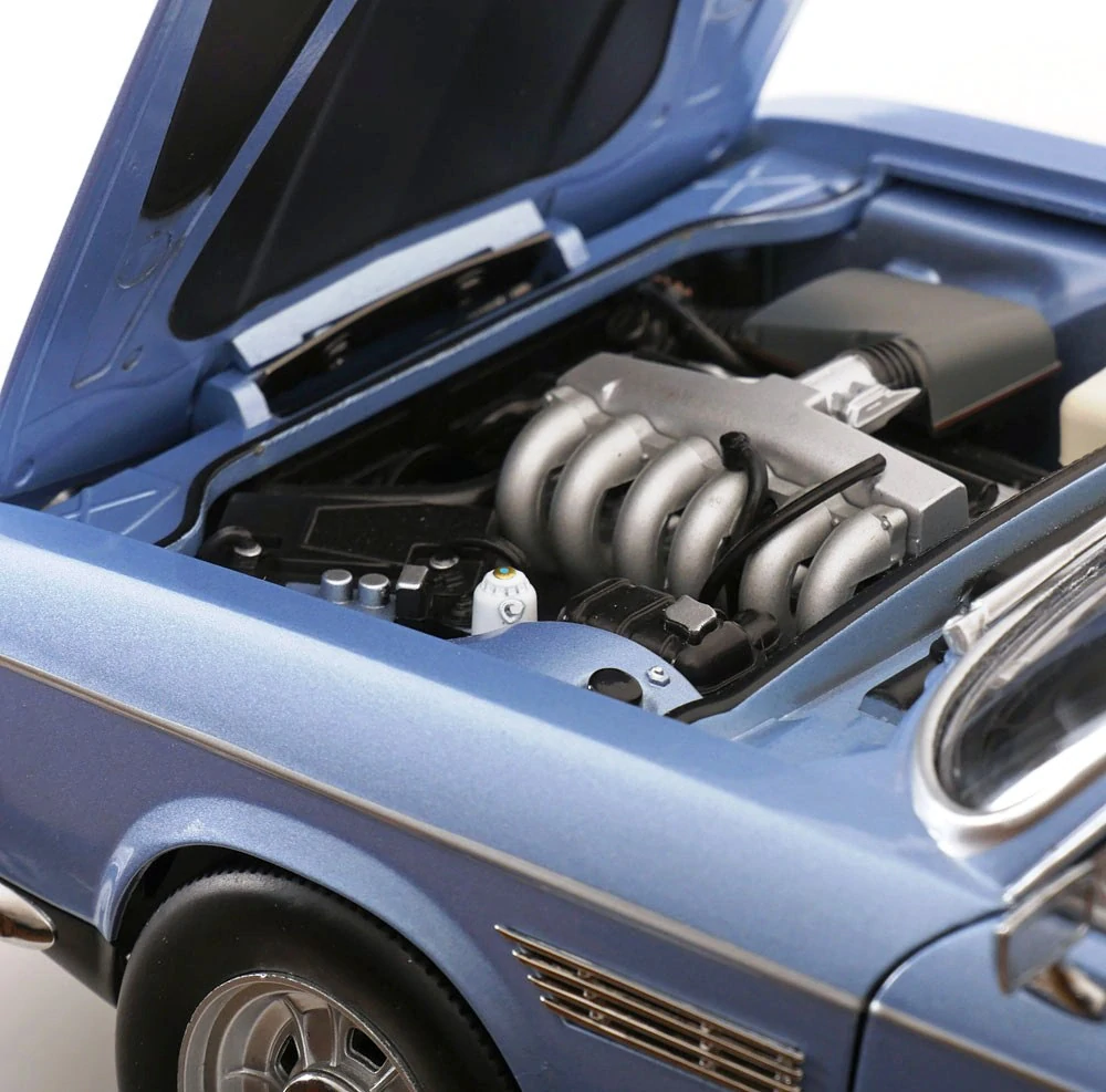 BMW 3.0 CSi E9 Coupe 1971 light blue metallic 1:12 KK Scale