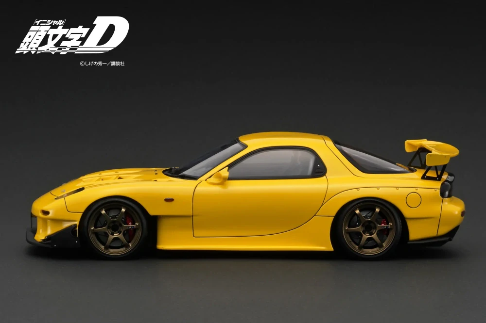Mazda RX-7 /FD3S) Initial D with Mr.Keisuke Takahashi Figure yellow 1:18 Ignition Model