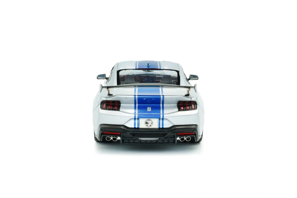 Shelby Mustang Super Snake 2025 grey 1:18 Solido