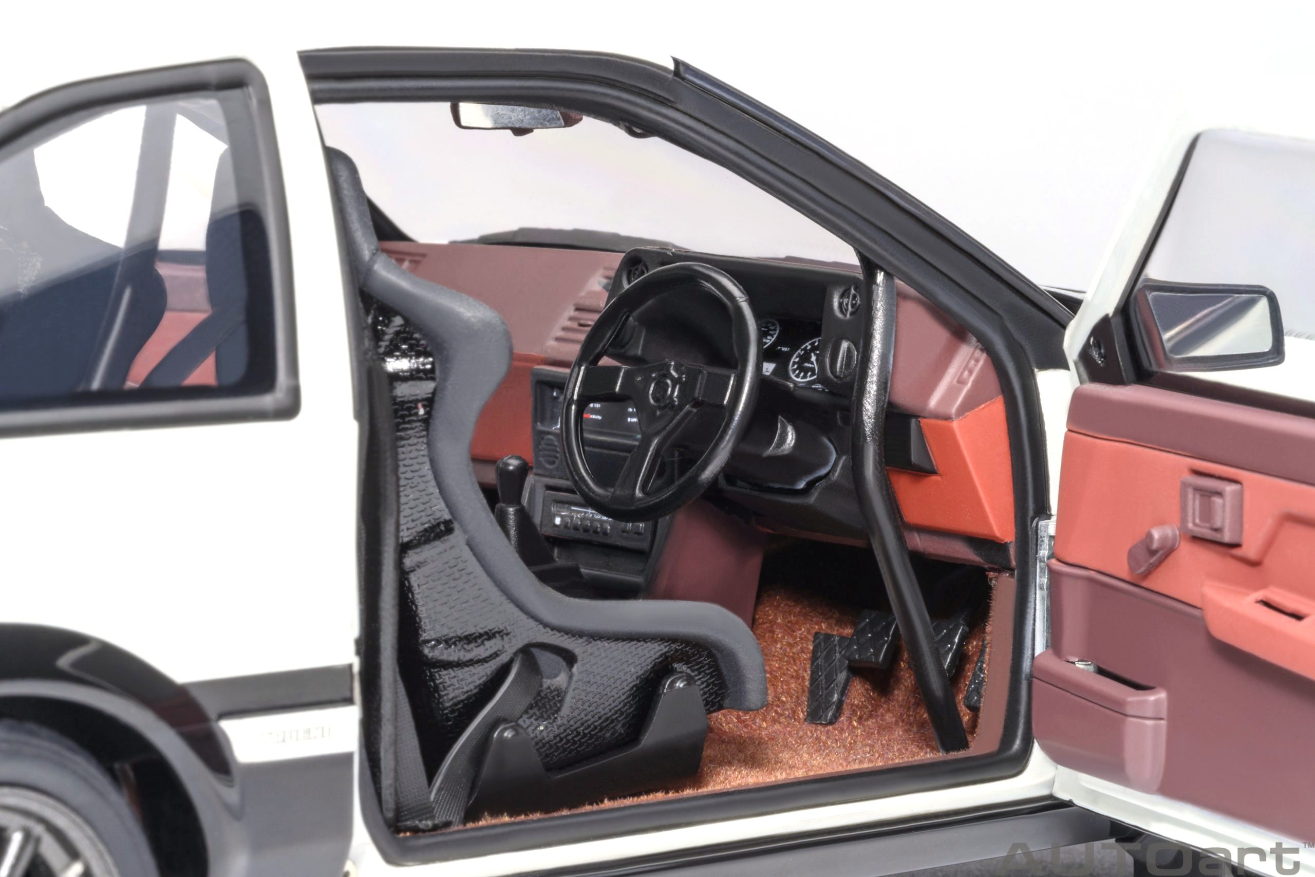 Toyota Sprinter Trueno AE86 Initial D Project D Final Version 1980 *30th Anniversary* 1:18 AUTOart