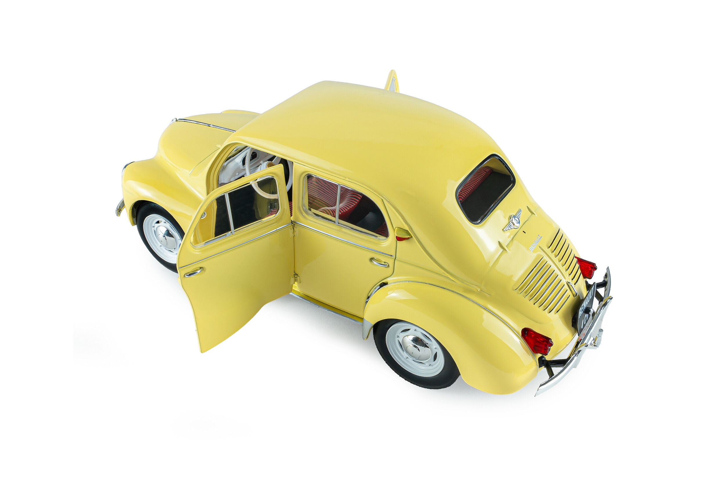 Renault 4CV 1961 beige 1:18 Solido