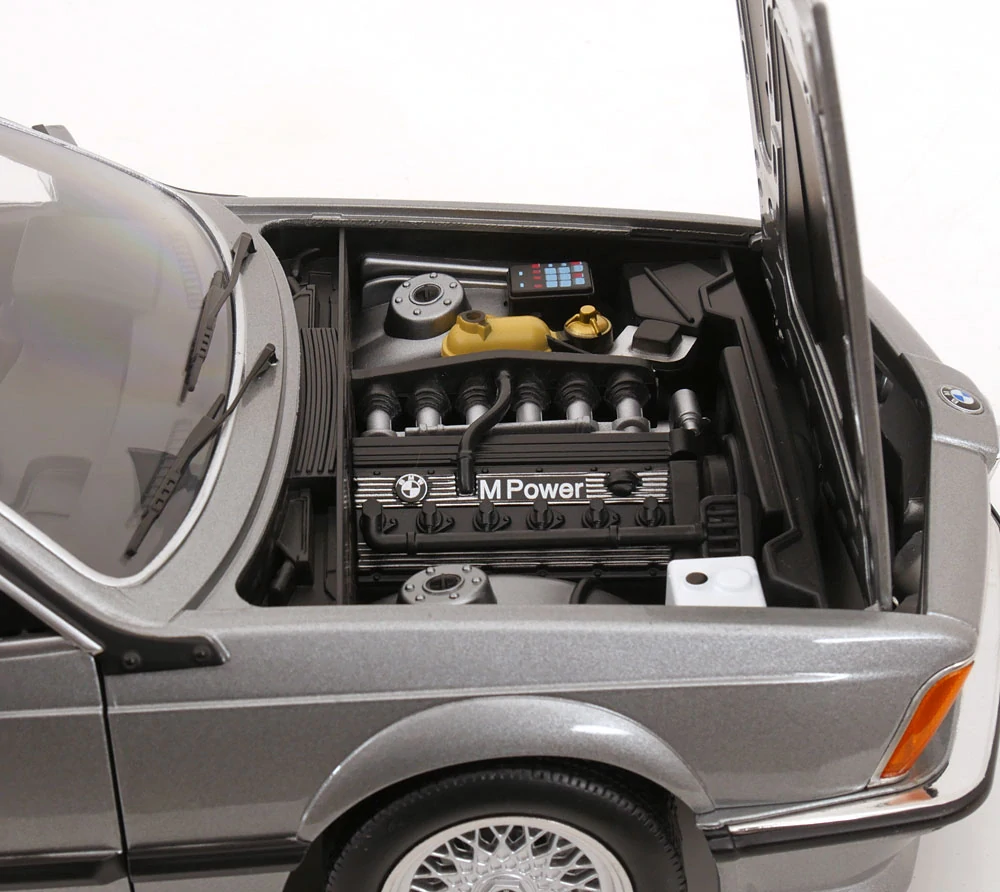 BMW 6-Series M635 CSI E24 Coupe 1987 grey metallic 1:12 KK Scale