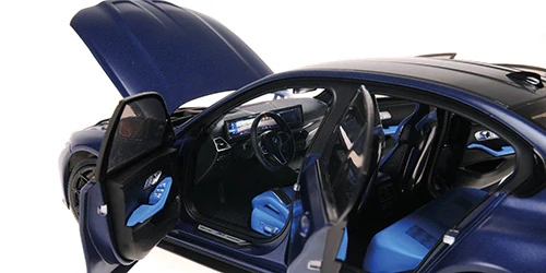 BMW M3 2024 matt blue metallic 1:18 Minichamps