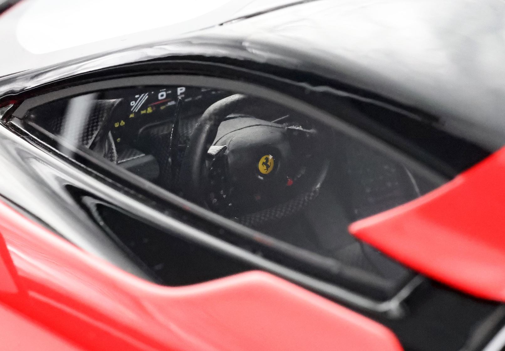 Ferrari F80 Rosso Corsa silver wheels 1:18 B.B.R.