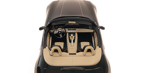 BMW Z8 Roadster 2000 black 1:18 Minichamps