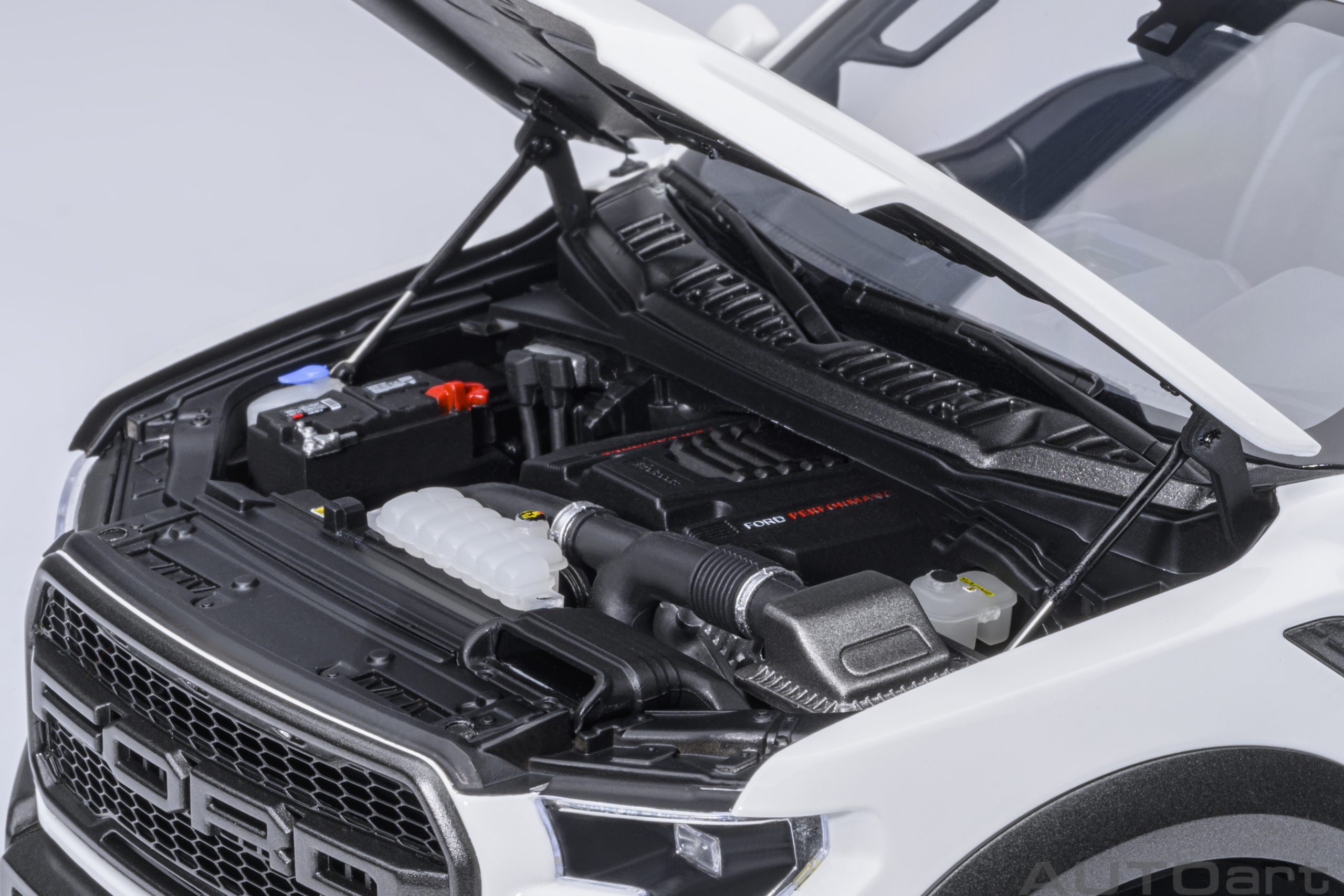 Ford F-150 Raptor Supercrew 2019 oxford white 1:18 AUTOart