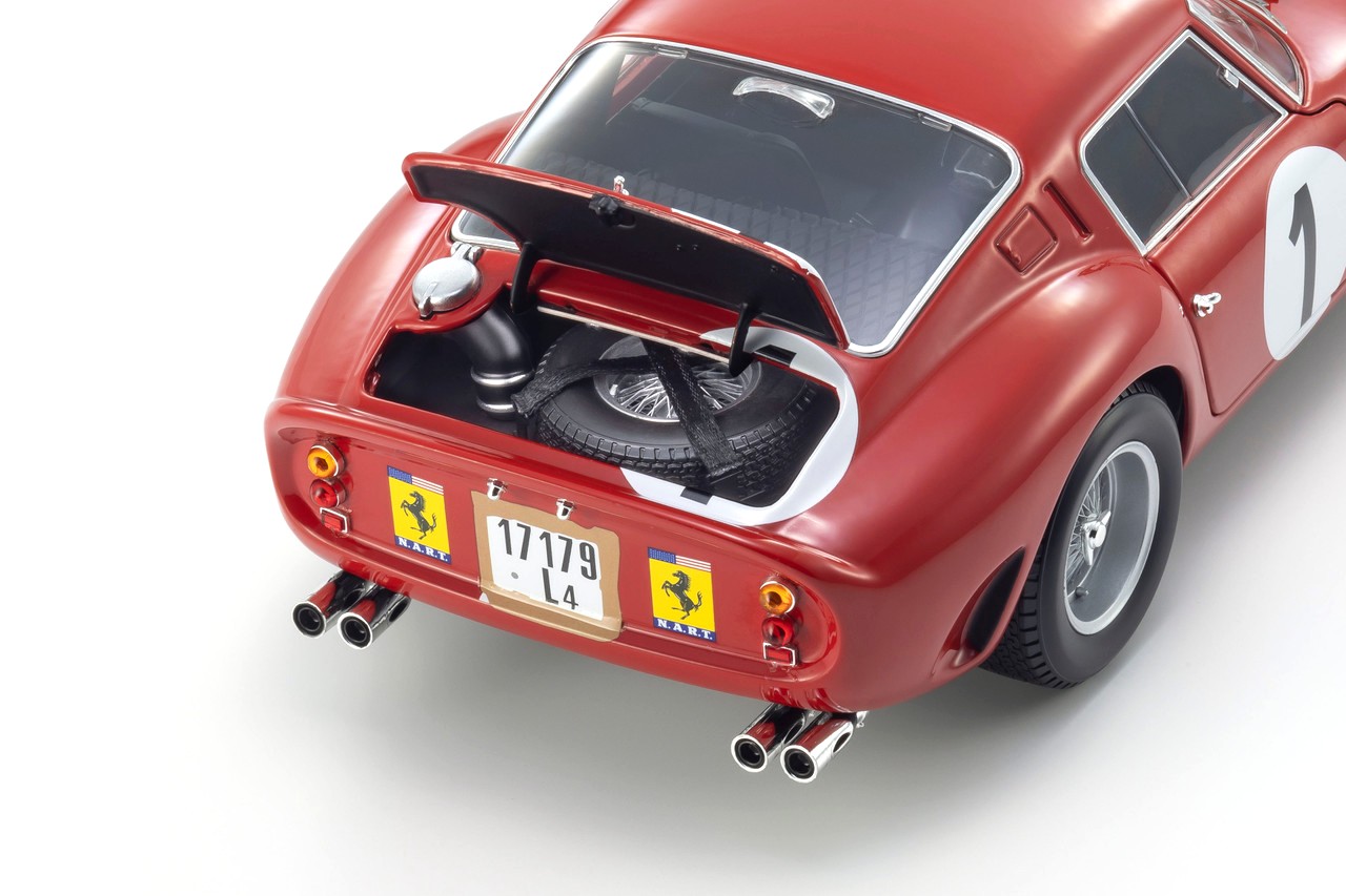 Ferrari 250 GTO 3.0L V12 Coupe #1 P.Rodriguez/R.Rodriguez Winner 1000KM Paris 1962 1:18 Kyosho